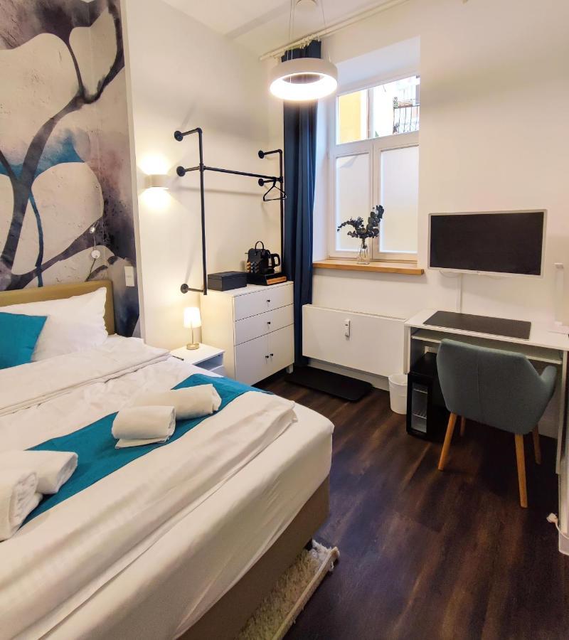 Homely Stay Studio 1 - Small And Cozy Self-Check-In Room In Мюнхен Екстериор снимка