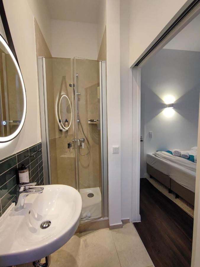 Homely Stay Studio 1 - Small And Cozy Self-Check-In Room In Мюнхен Екстериор снимка